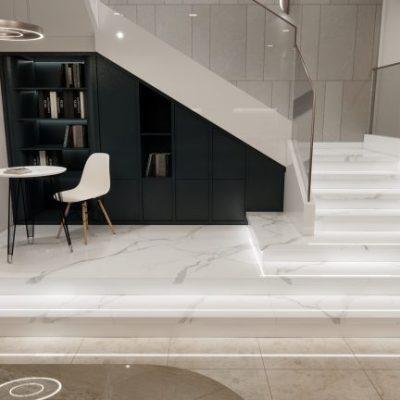 ĐÁ LÁT CẦU THANG